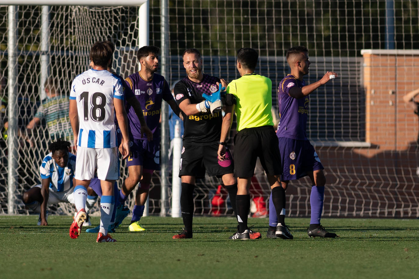 El equipo palentin suma la segunda victoria consecutiva en RFEF.