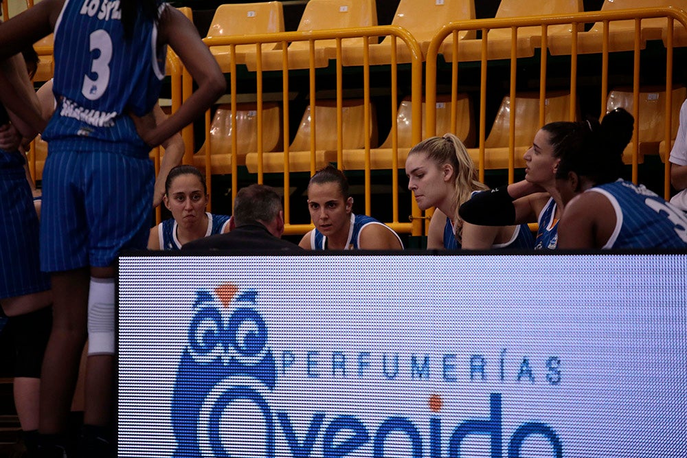 Avenida se pone serio en defensa y suma una más en la Liga (70-47)