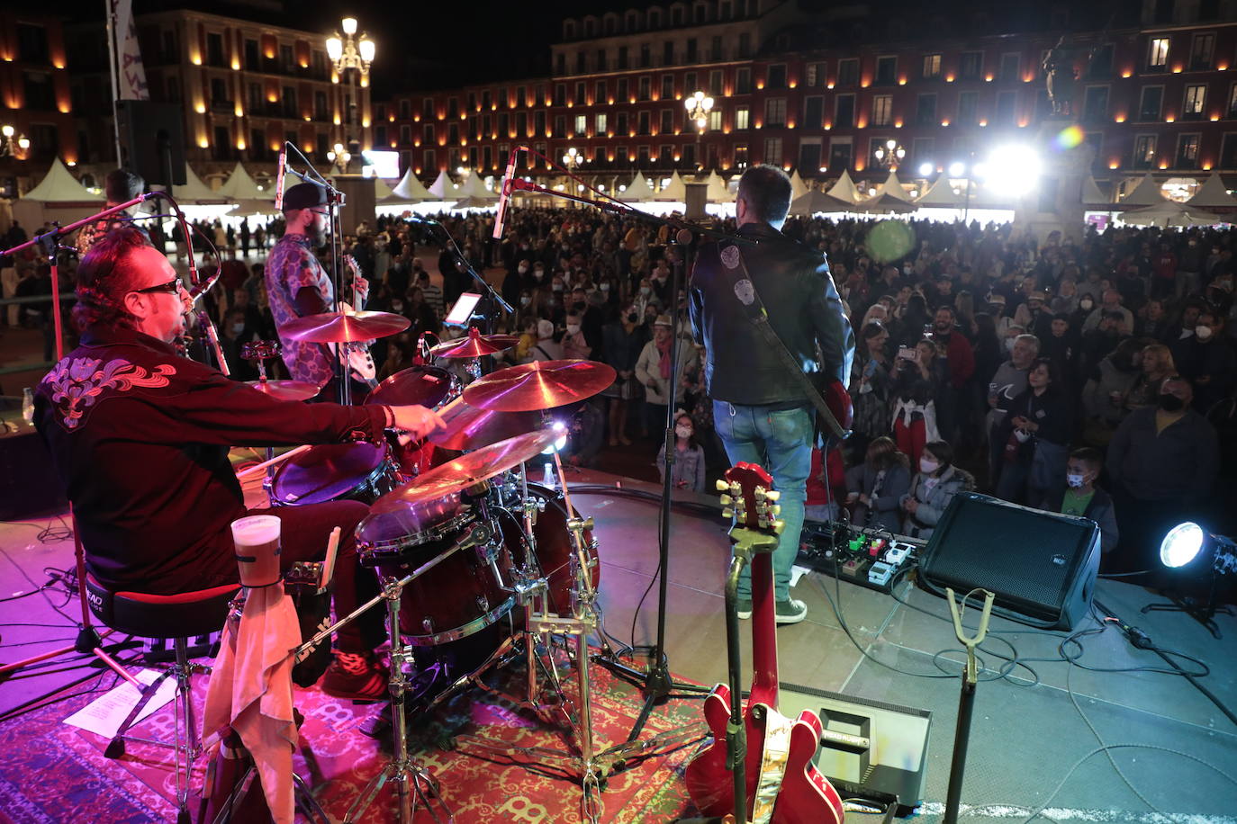 Concierto de los Cañoneros en el evento 'Valladolid. Plaza mayor del Vino'.