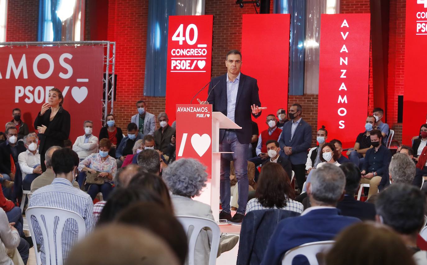 Fotos: Pedro Sánchez participa en Ponferrada en un acto del PSOE