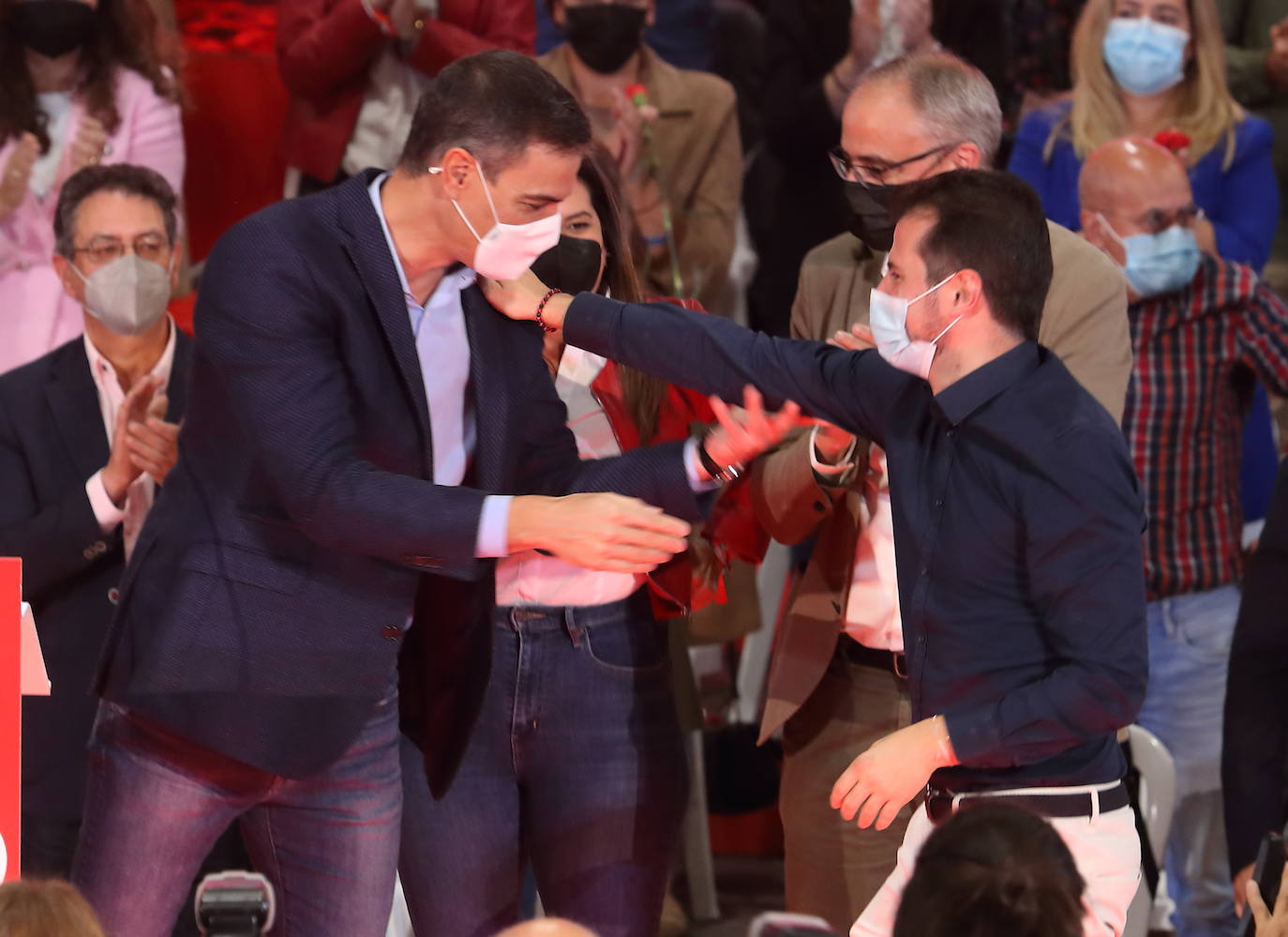 Fotos: Pedro Sánchez participa en Ponferrada en un acto del PSOE