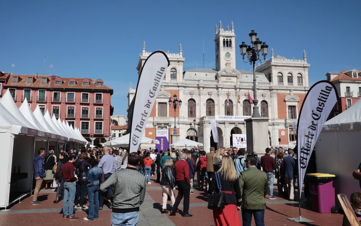 Fotos: Ambientazo durante la jornada del domingo en el evento &#039;Valladolid. Plaza Mayor del Vino&#039;