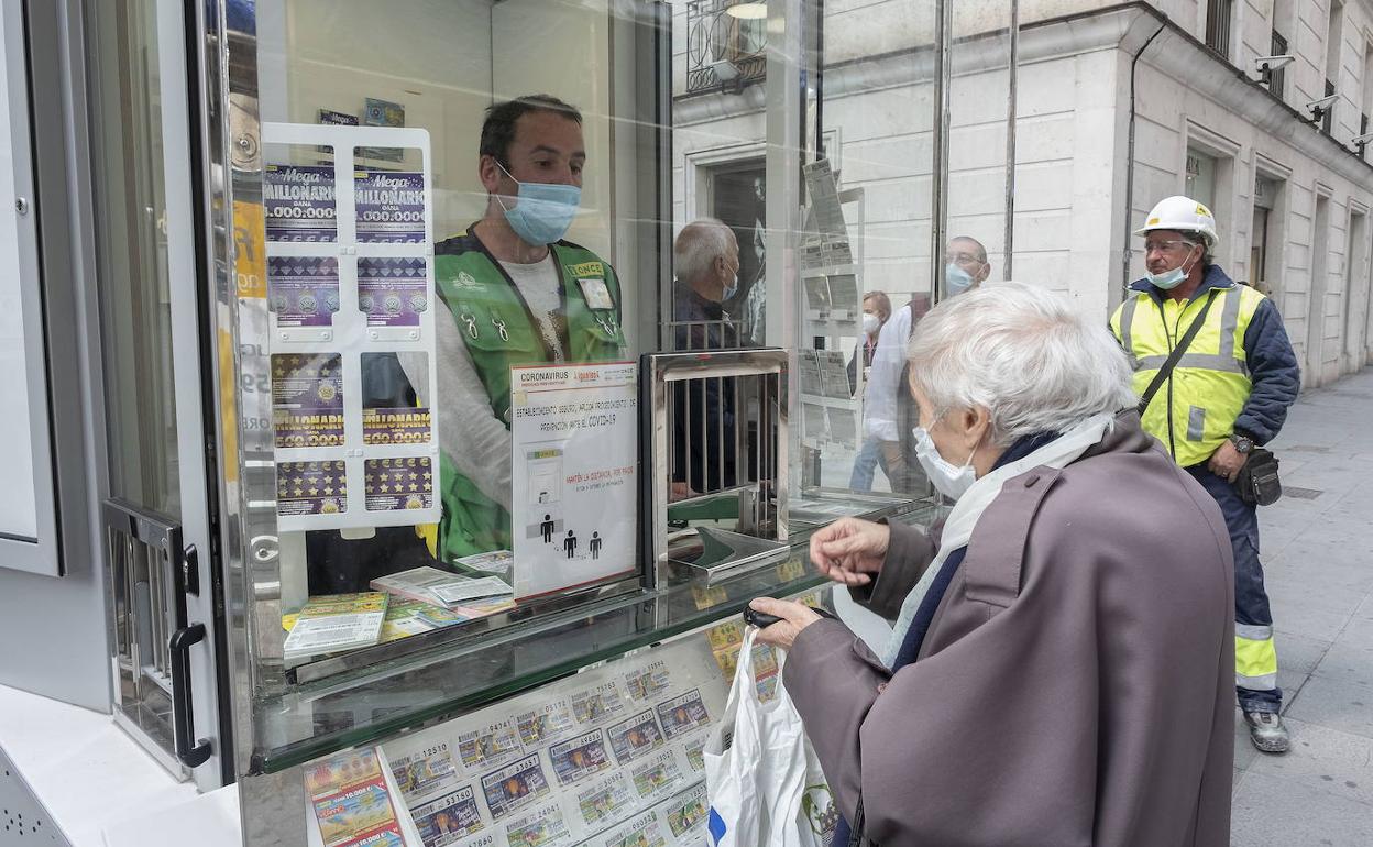 Venta de cupones en Valladolid, en una imagen de archivo.