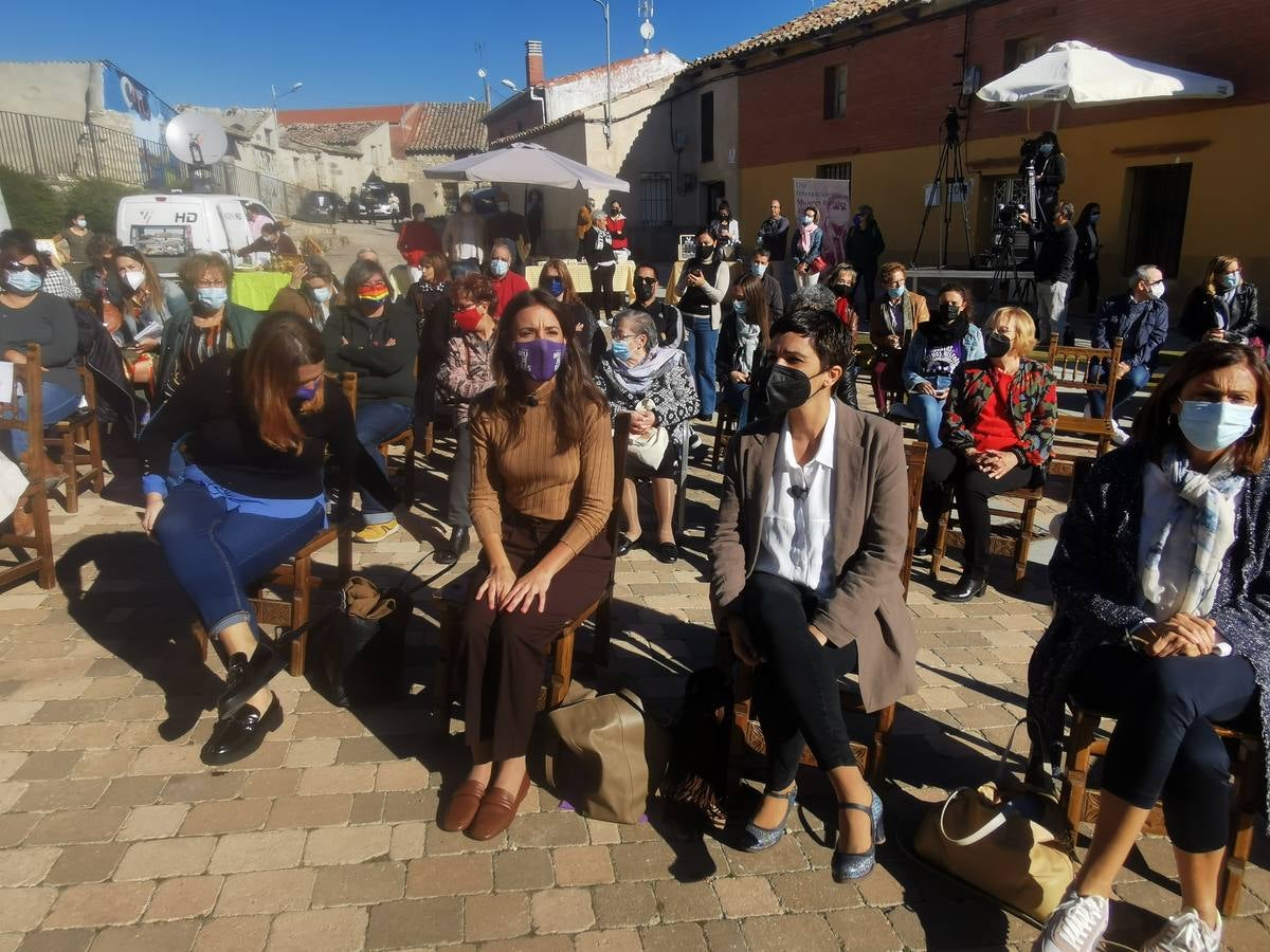 Fotos: La ministra de Igualdad, Irene Montero, asiste al acto del Día Internacional de la Mujer Rural en San Pelayo