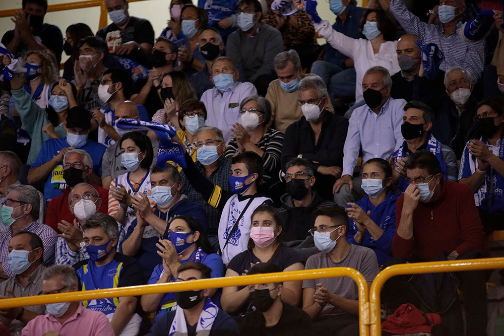 Segunda noche europea en Würzburg, segunda victoria de la que disfrutó la afición azulona, especialmente tras el descanso