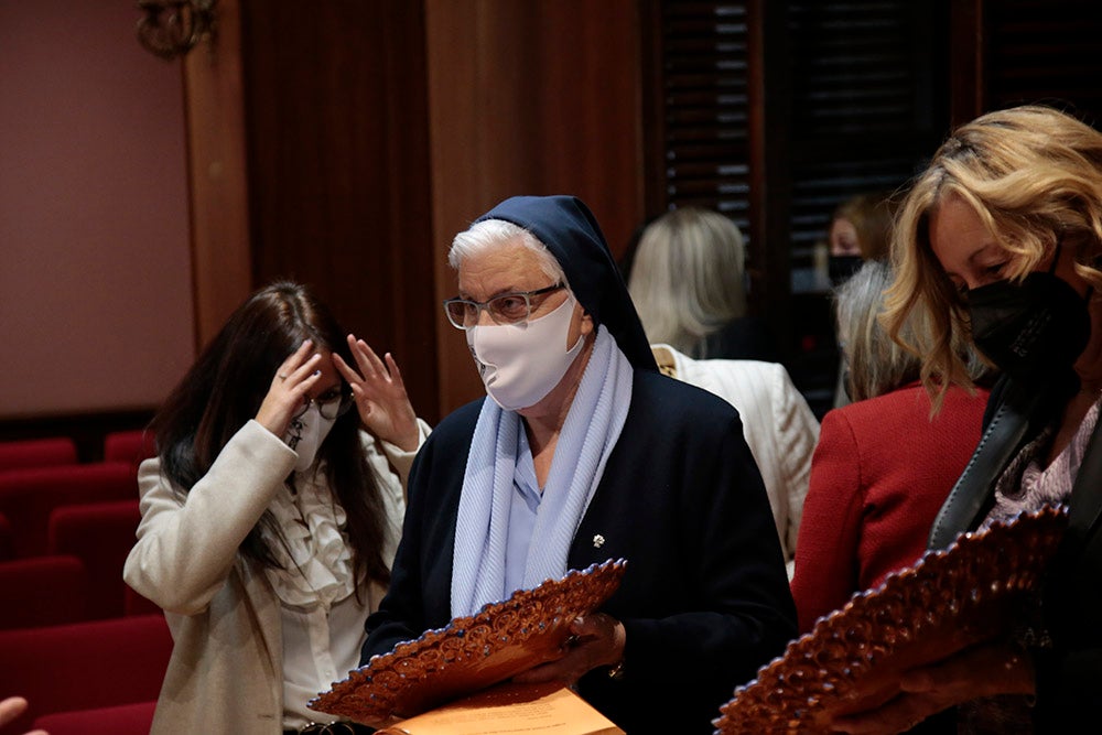 Alba de Tormes rinde homenaje a sus sanitarios en el pregón de las Fiestas en honor a Santa Teresa