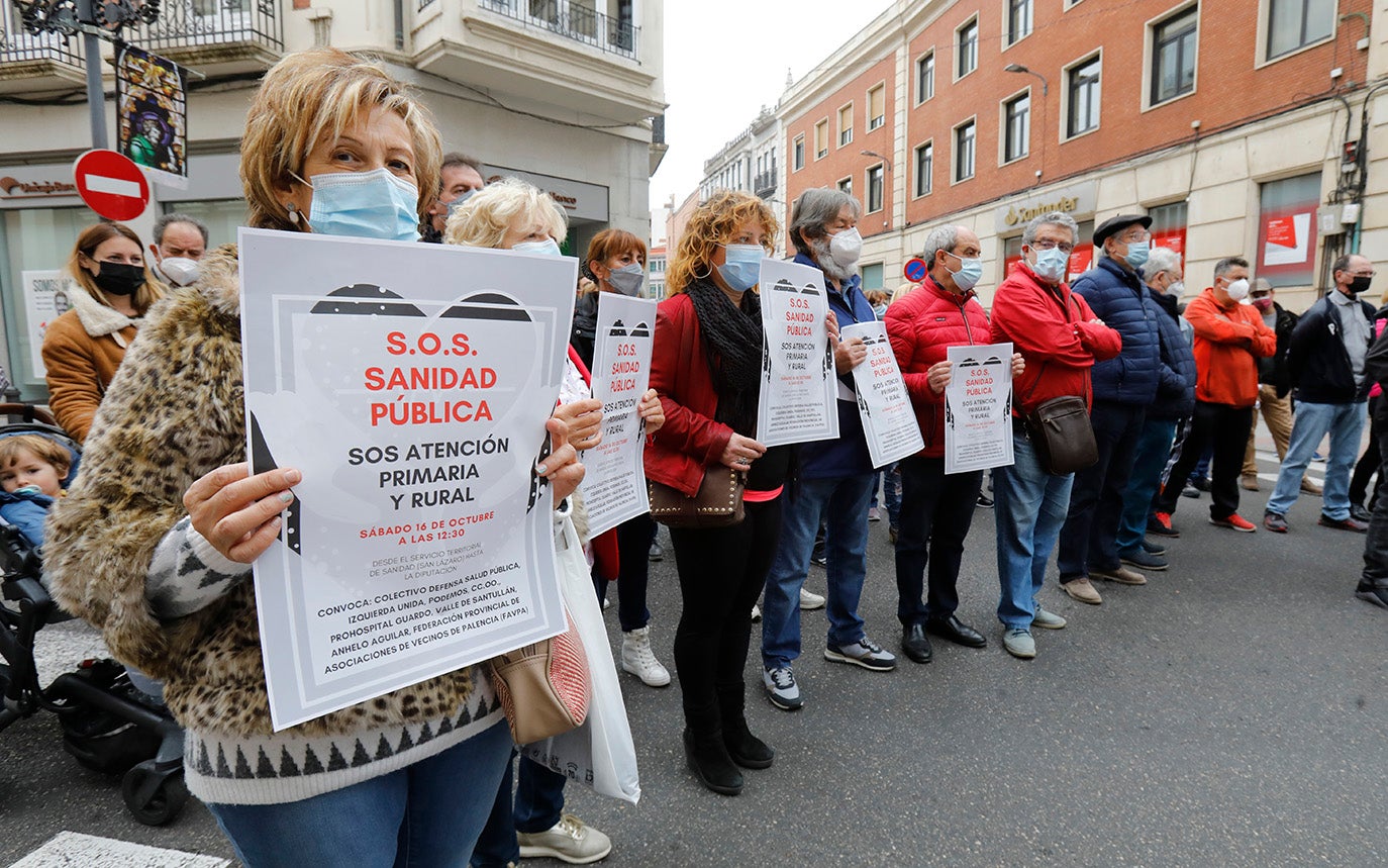 Manifestación en Palencia por la sanidad en el medio rural.