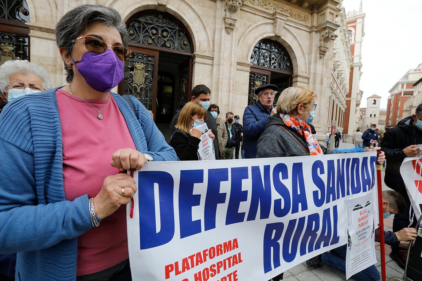 Manifestación en Palencia por la sanidad en el medio rural.