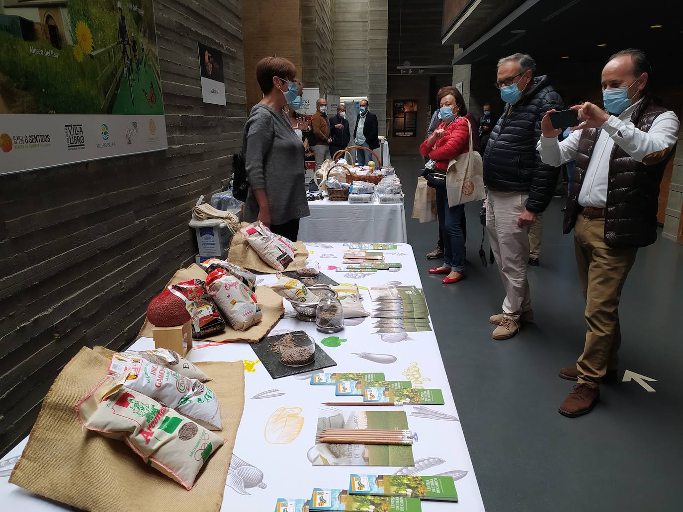 Fotos: Día del Pan y la Lenteja en Mayorga