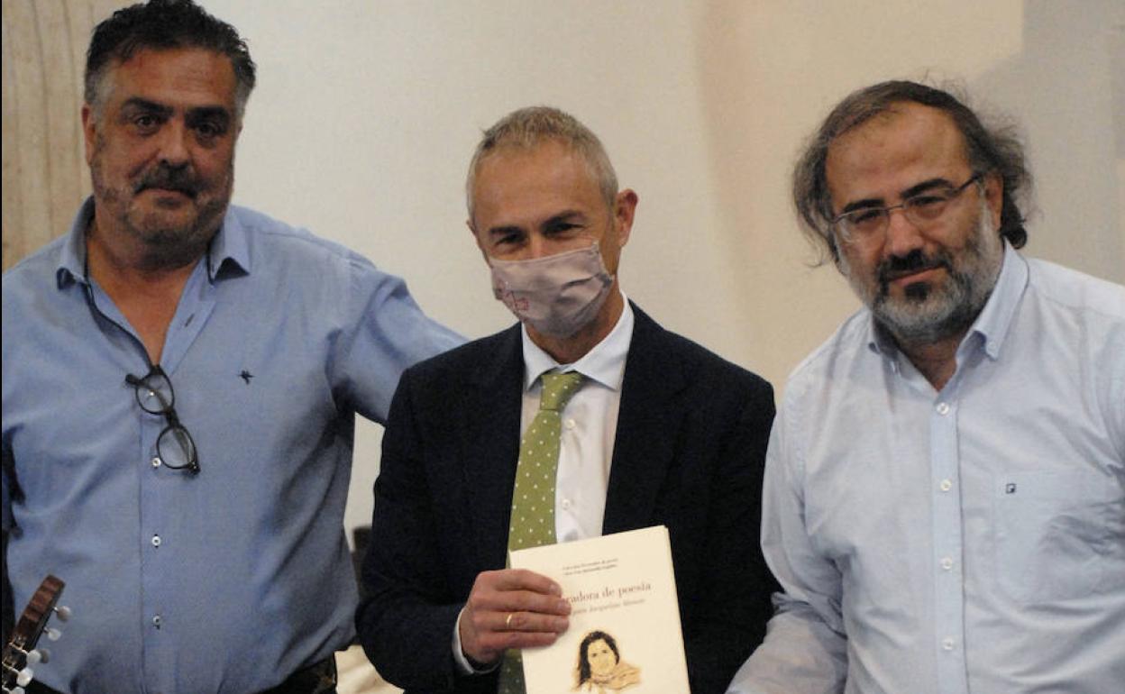 Hector Molina, Ricardo Rivero y A. P. Alencart. 