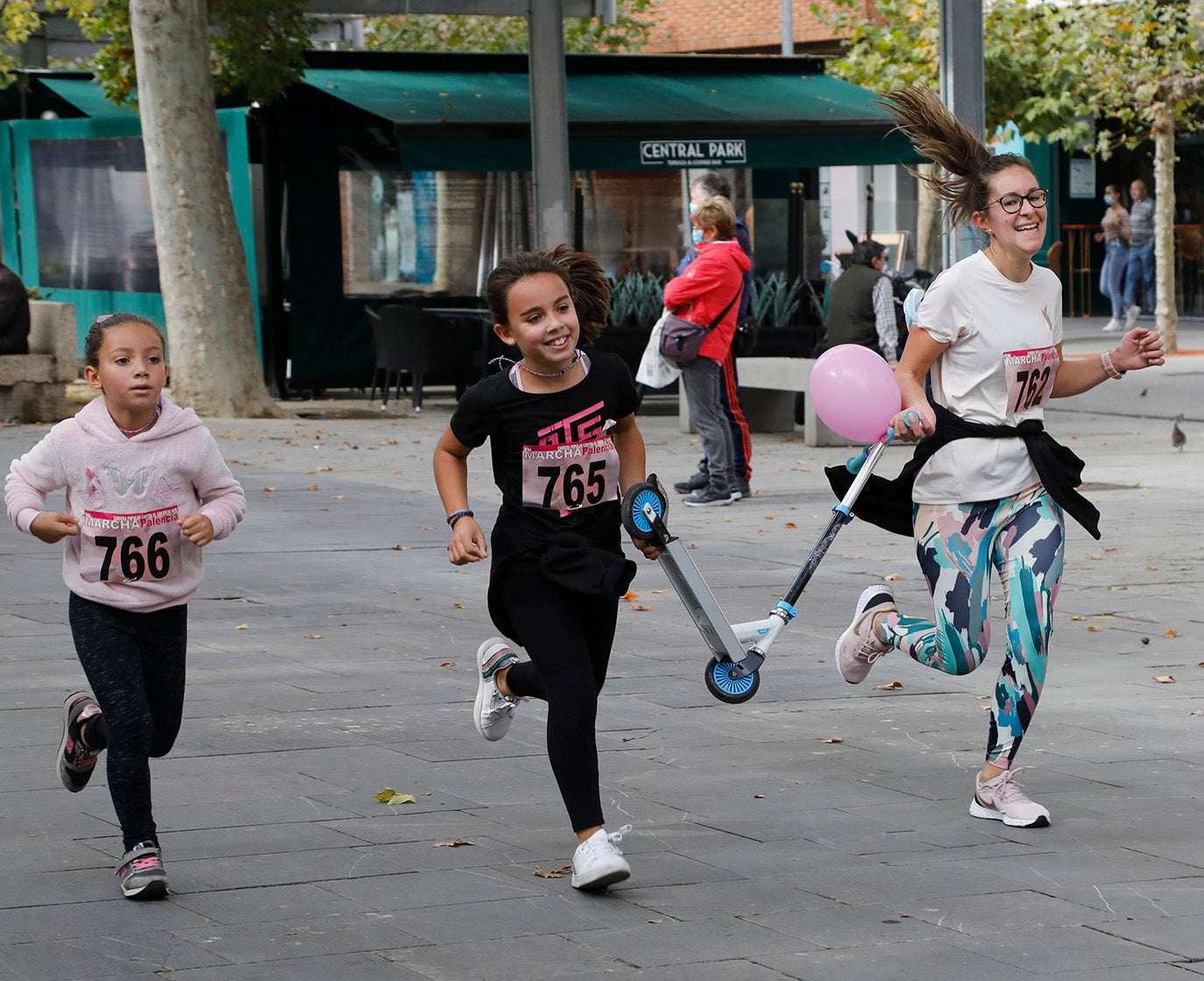 IX Marcha contra el cáncer en Palencia.