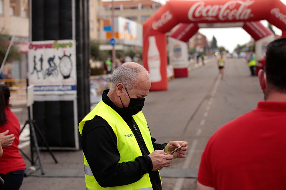 Santa Marta volvió a acoger la salida y llegada de la Media Maratón de la Diputación de Salamanca tras no realizarse el año pasado