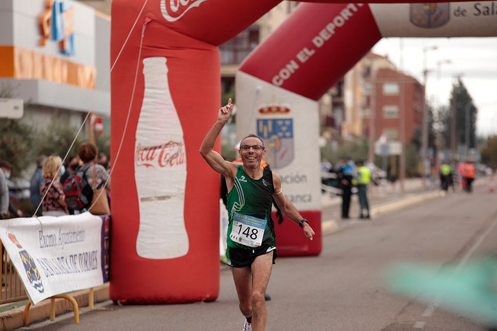 Santa Marta volvió a acoger la salida y llegada de la Media Maratón de la Diputación de Salamanca tras no realizarse el año pasado