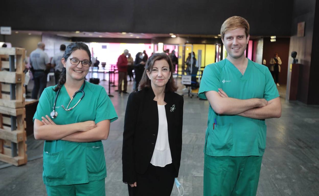 Los doctores Cristina Díaz, Alicia Armentia y David Pérez, responsables del estudio. 