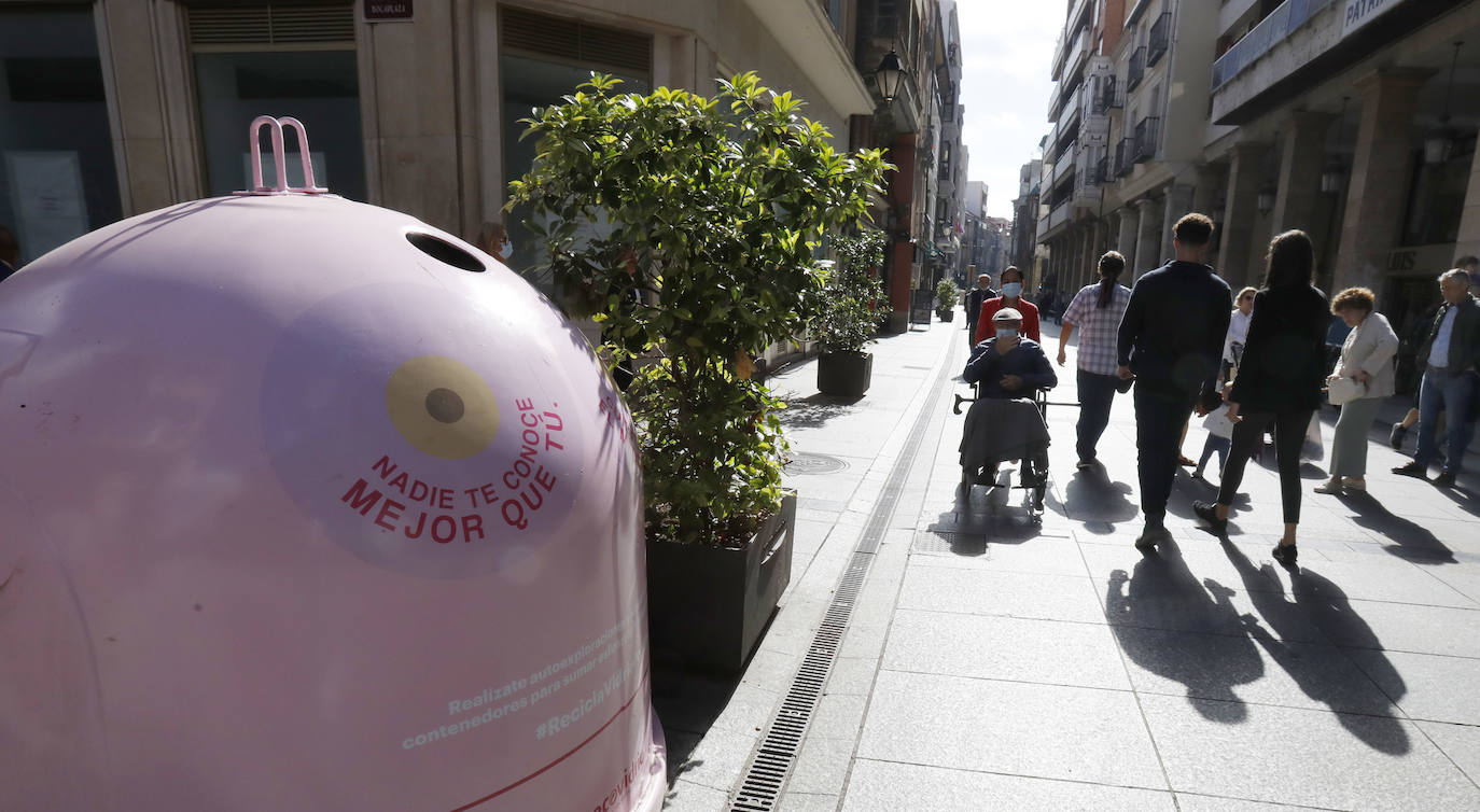 Fotos: Palencia recicla vidrio contra el cáncer de mama