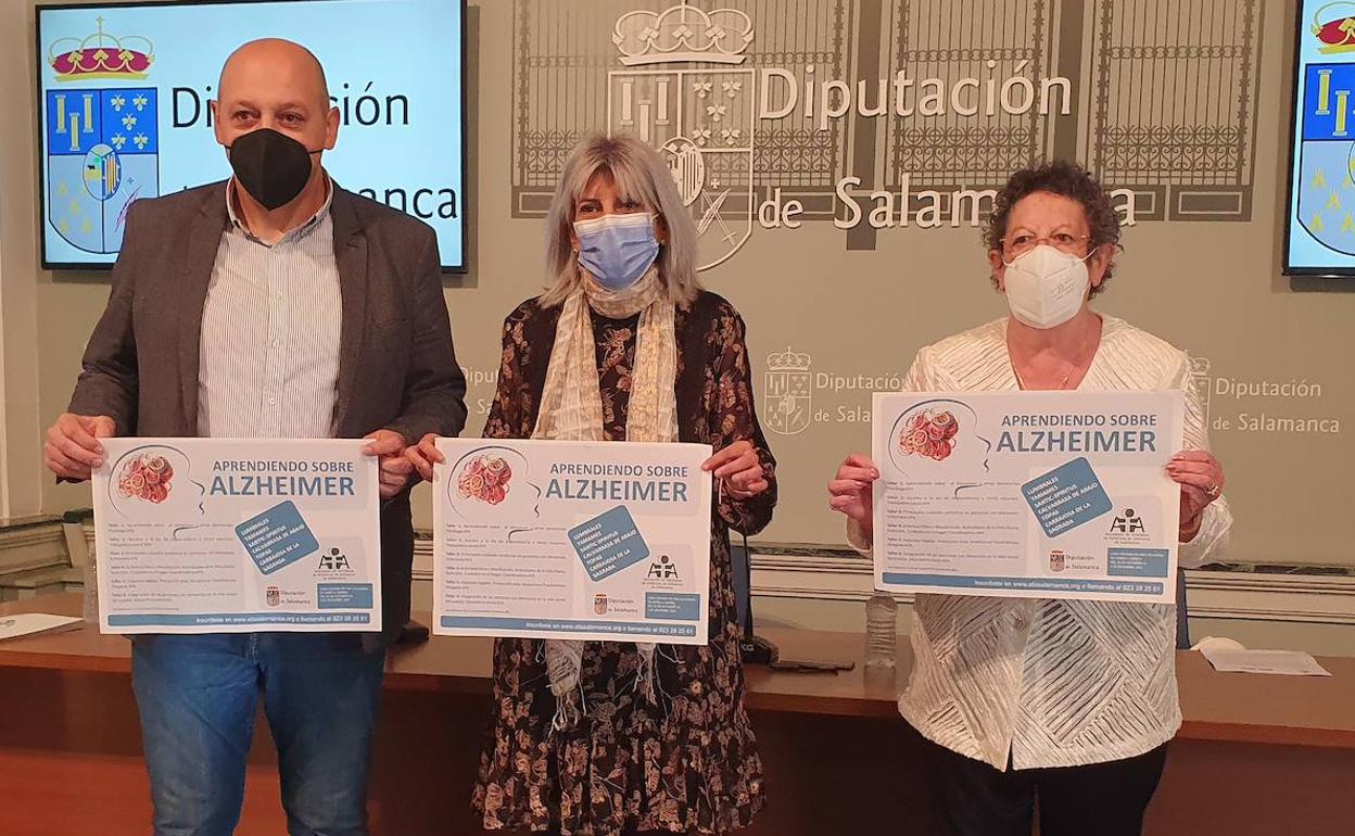 Manuel Martín, Eva Picado y Magdalena Hernández. 