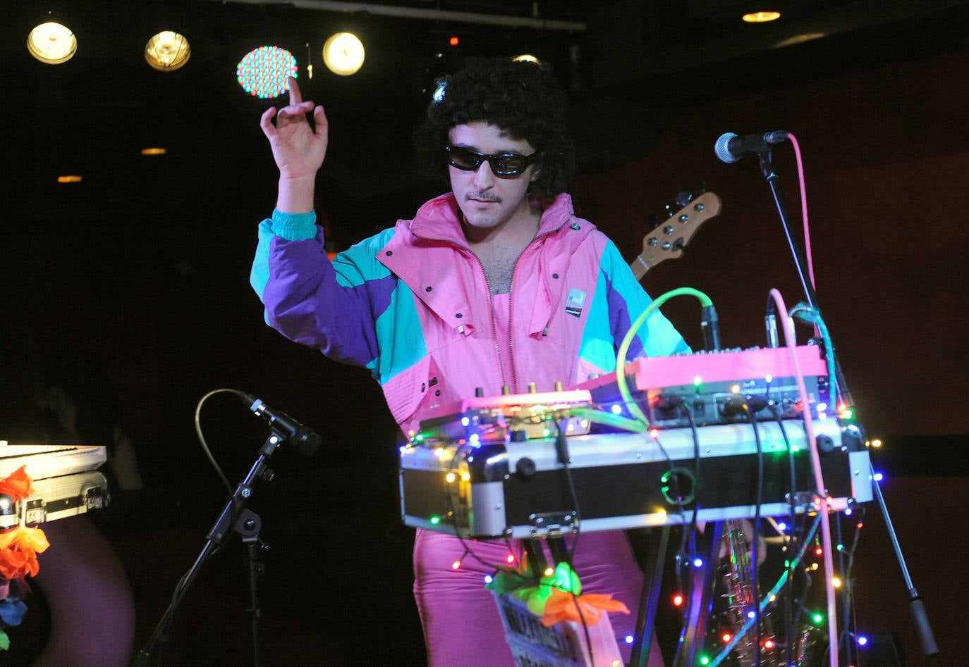 Fotos: Ritmos tropicales de Chacho Cósmico en la sala Asklepios Valladolid