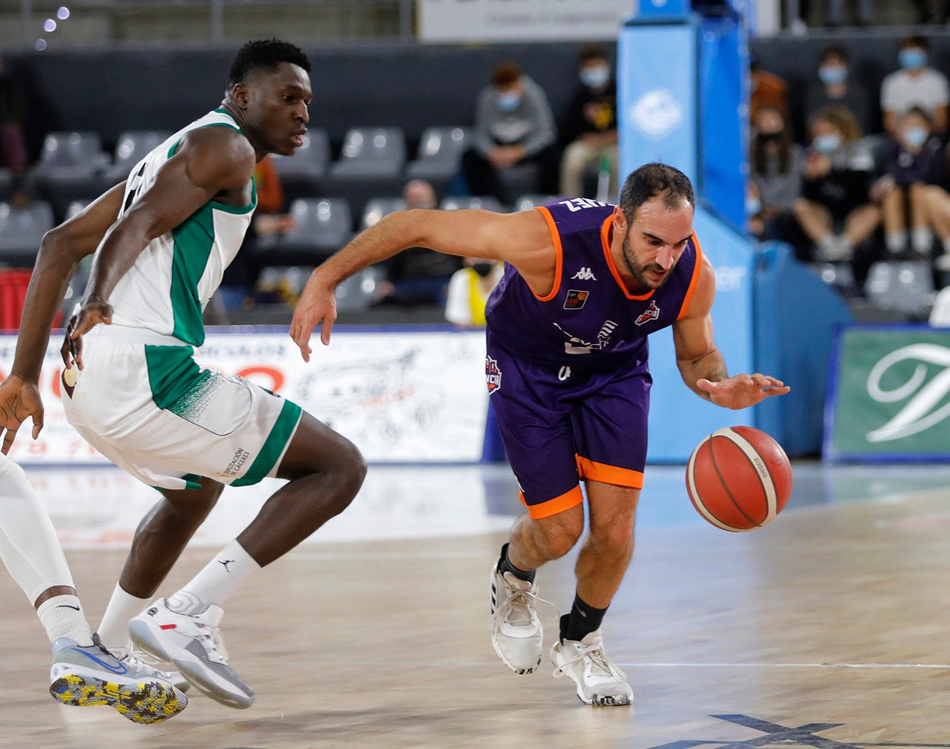 Easycharger Palencia 78 - 69 Cáceres Patrimonio