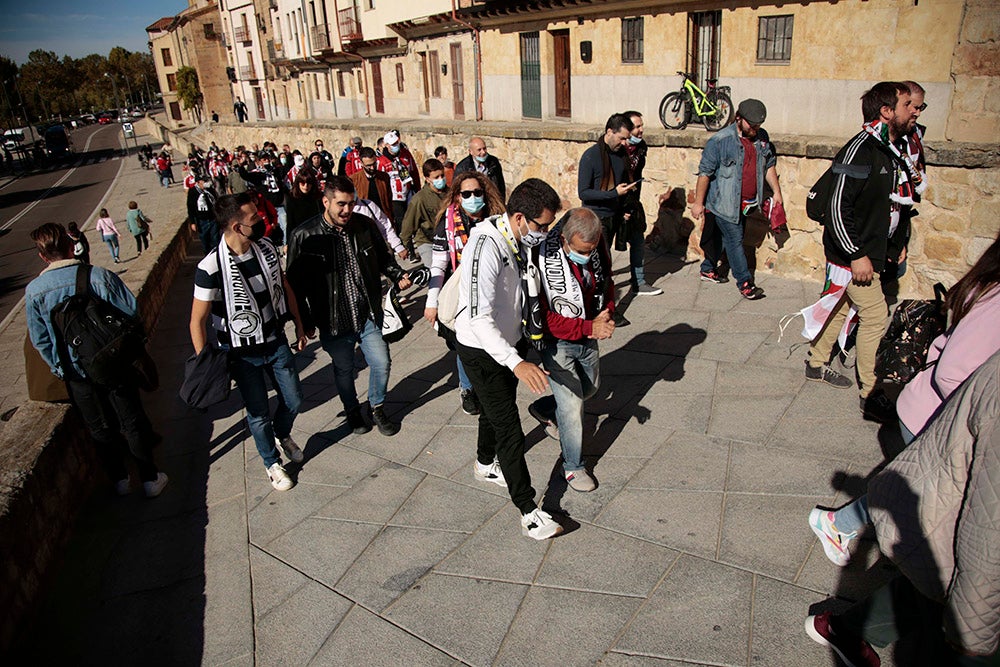 Ruta turística y gastronómica entre las aficiones de Unionistas y SD Logroñés para abrir la fiesta del fútbol popular