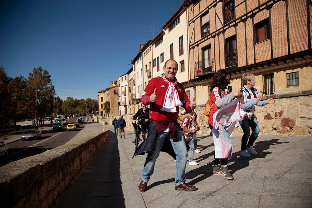 Ruta turística y gastronómica entre las aficiones de Unionistas y SD Logroñés para abrir la fiesta del fútbol popular