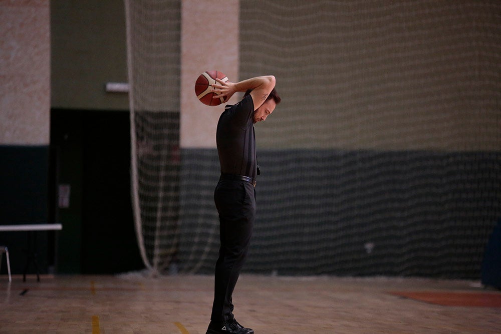 Festival desde el triple de Aquimisa para sumar su primer triunfo liguero ante un descendido de LEB Oro (91-75)