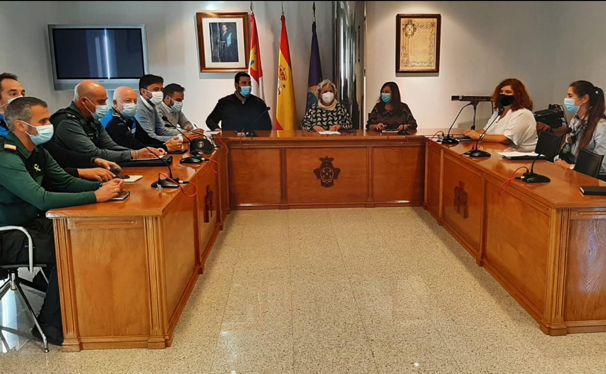 Reunión de la Junta Local de Seguridad en Peñaranda de Bracamonte. 