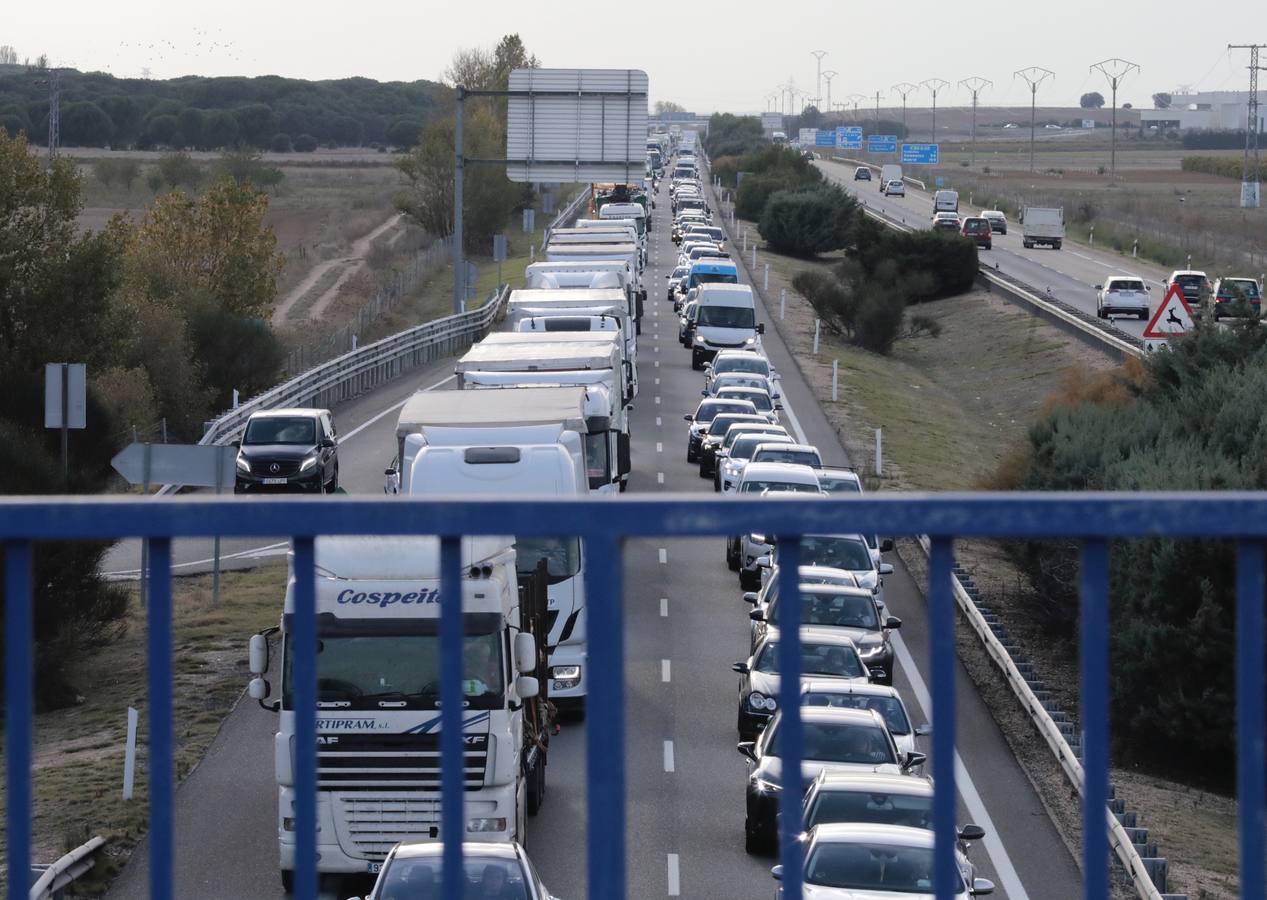 Fotos: Accidente mortal en la A-62 entre Tordesillas y Geria