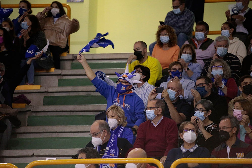 Noche de disfrute en Würzburg con la holgada victoria del CB Avenida ante el BLMA