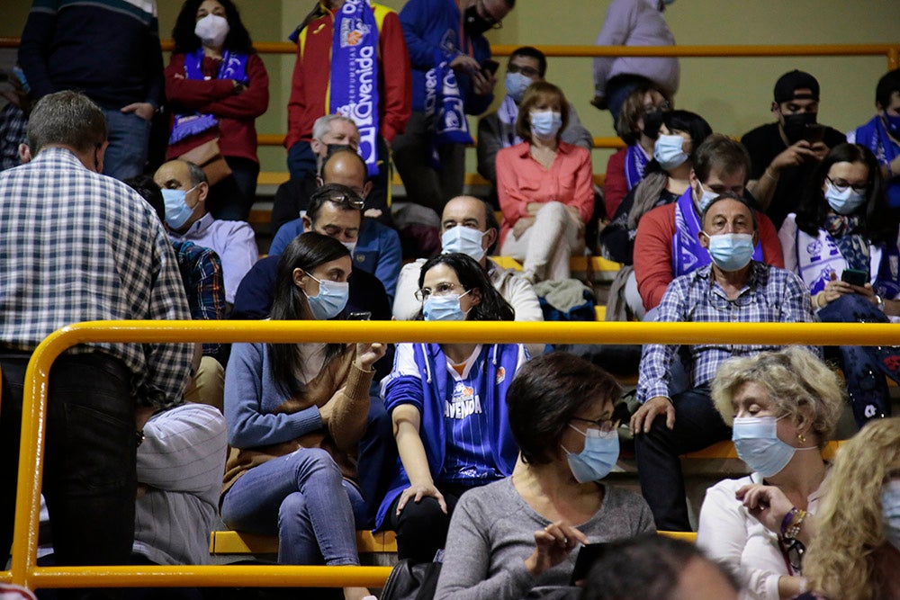 Noche de disfrute en Würzburg con la holgada victoria del CB Avenida ante el BLMA