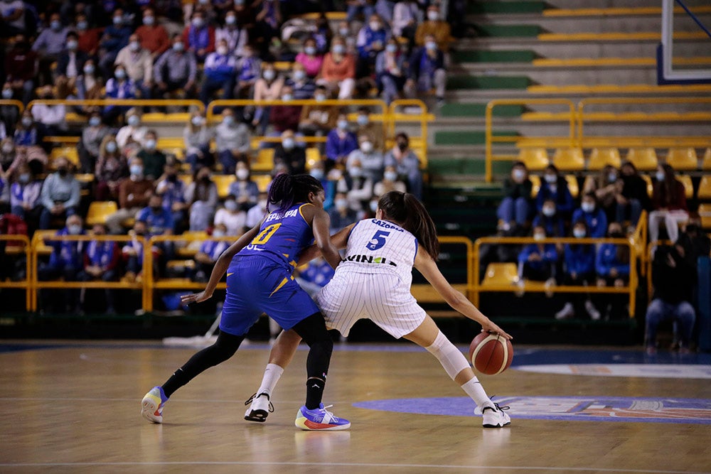 El CB Avenida reacciona a lo grande en la Euroliga tras el nuevo 'toque' de Íñiguez (88-67)