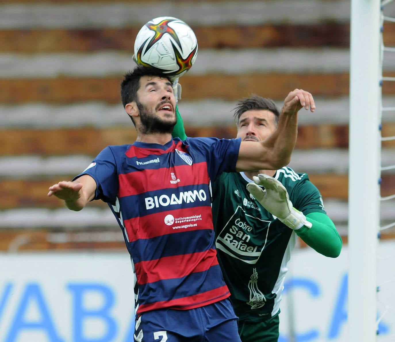 Partido entre el Compostela y la Gimnástica Segoviana 