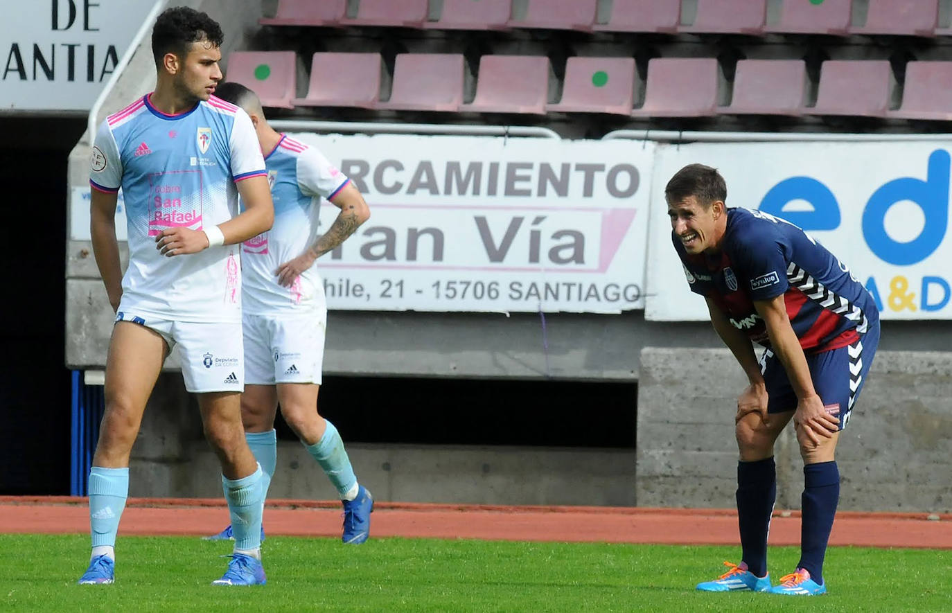 Partido entre el Compostela y la Gimnástica Segoviana 