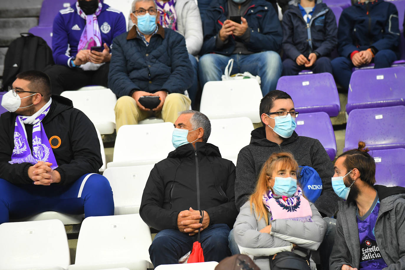 Fotos: Las imágenes de la grada de Zorrilla en el Real Valladolid-Eibar