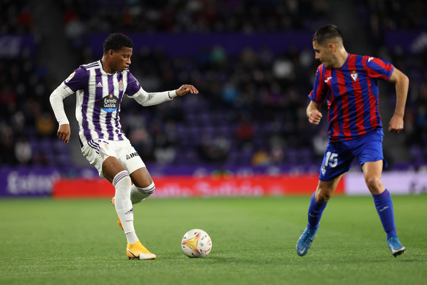 Fotos: Real Valladolid 2-0 Eibar