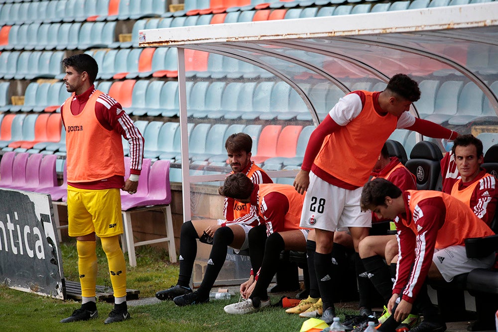 Pesadilla para el Salamanca UDS en el Helmántico ante el líder Unión Adarve (0-1)