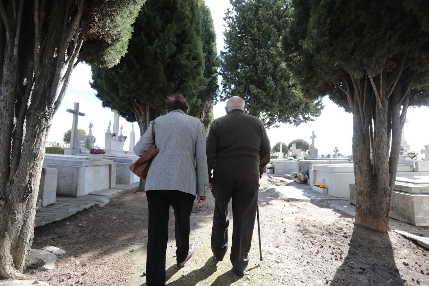 Día de Todos los Santos en el Cementerio del Carmen de Valladolid.