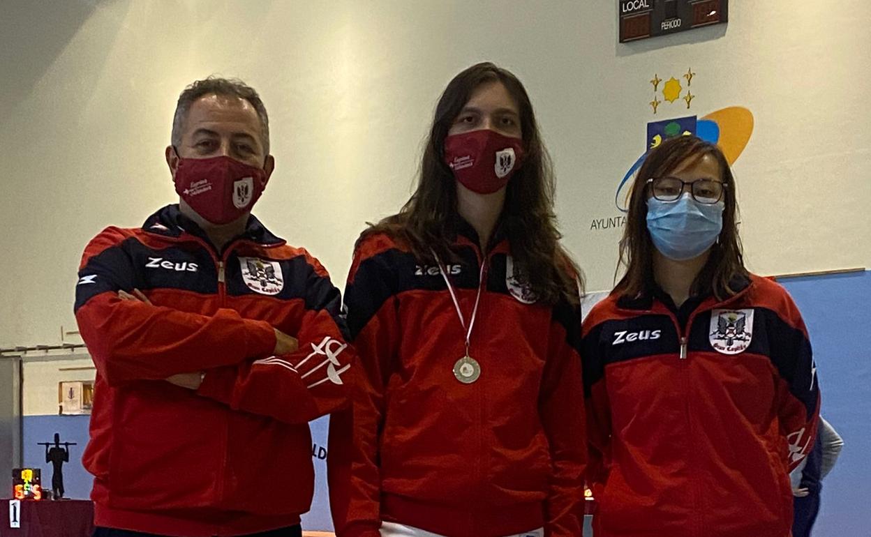 Tres metales para el Gran Capitán de Salamanca en los torneos de ranking de Castilla y León de esgrima