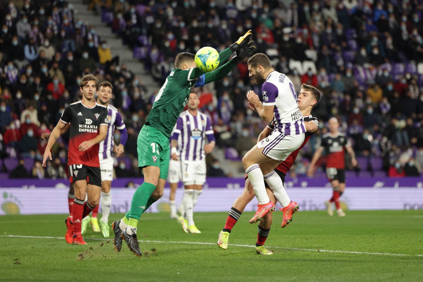 Fotos: Victoria del Real Valladolid ante el Mirandés (3-1)