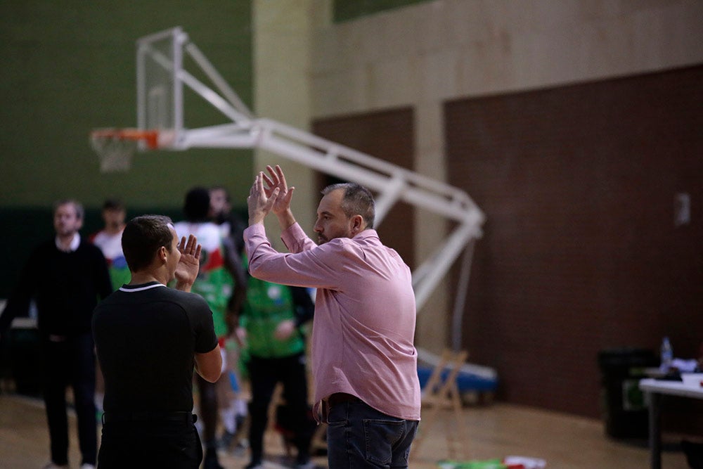 Otra vez la misma película de terror para el Aquimisa Carbajosa (69-82)