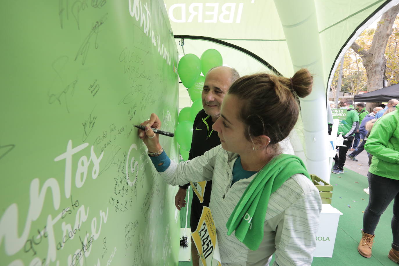 Fotos: Marcha contra el Cáncer en Valladolid (7)