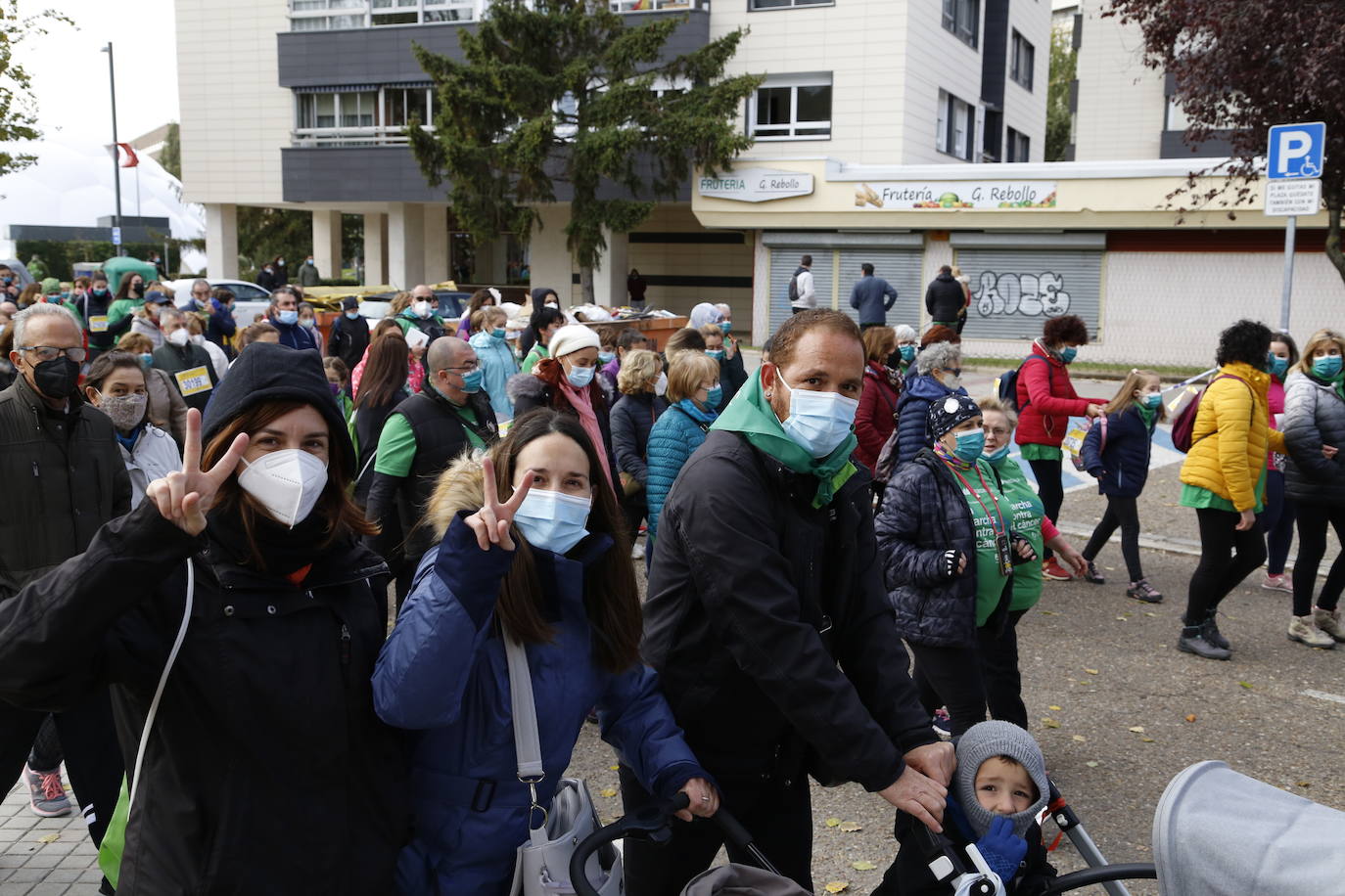 Fotos: Marcha contra el Cáncer en Valladolid (7)