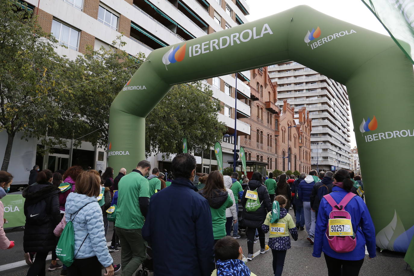 Fotos: Marcha contra el Cáncer en Valladolid (8)