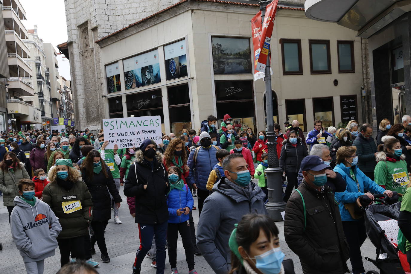 Fotos: Marcha contra el Cáncer en Valladolid (8)