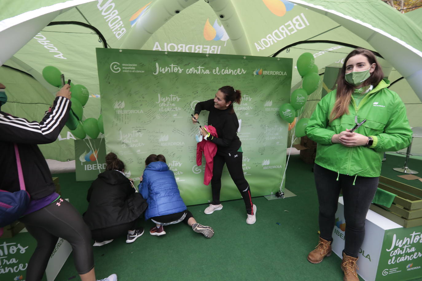 Fotos: Marcha contra el Cáncer en Valladolid (9)