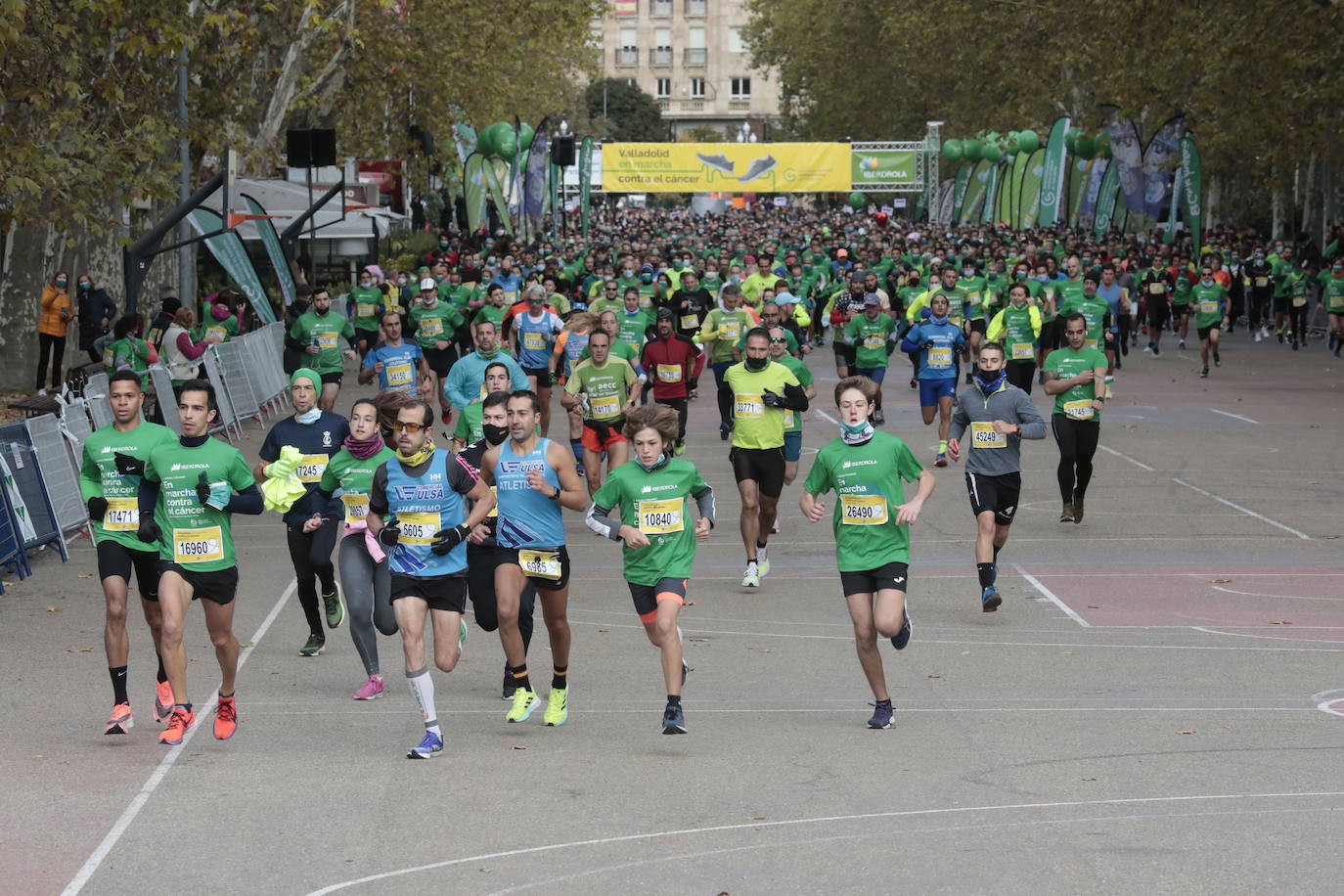 Fotos: Marcha contra el Cáncer en Valladolid (9)