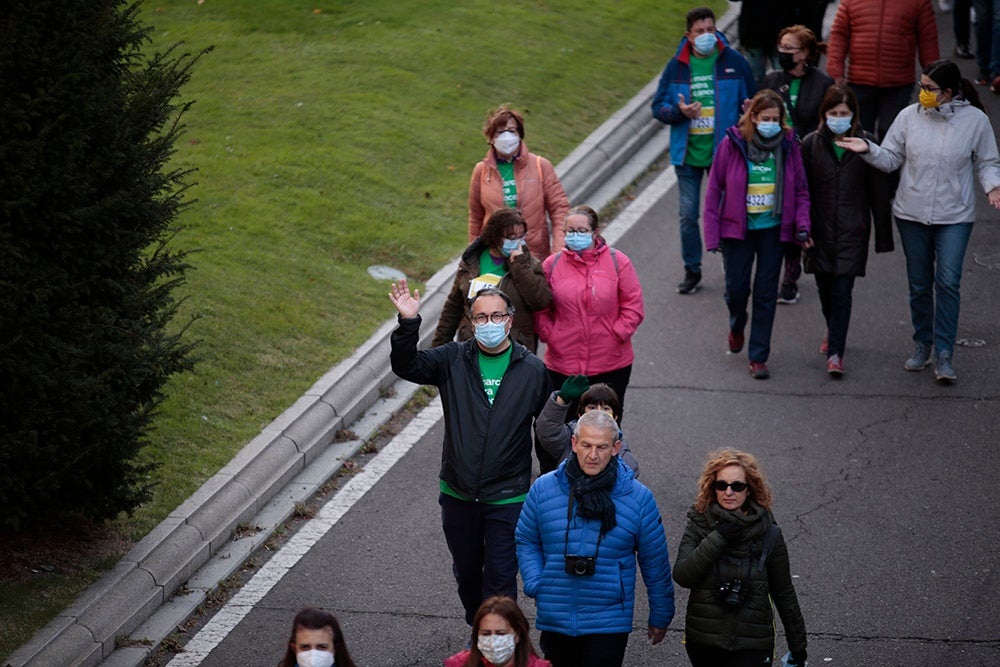 Miles de personas partieron desde el parque Elio Antonio de Nebrija en el regreso de la Marcha Salamanca Contra el Cáncer