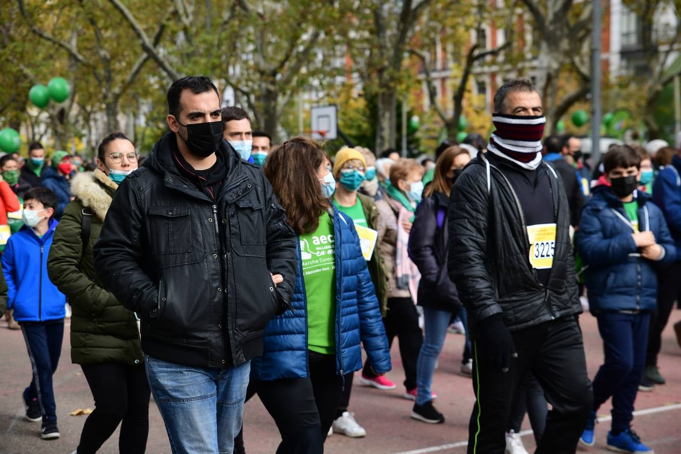 Fotos: Marcha contra el Cáncer en Valladolid (1)