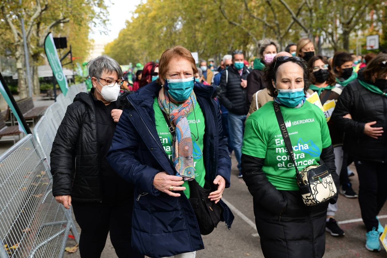 Fotos: Marcha contra el Cáncer en Valladolid (2)