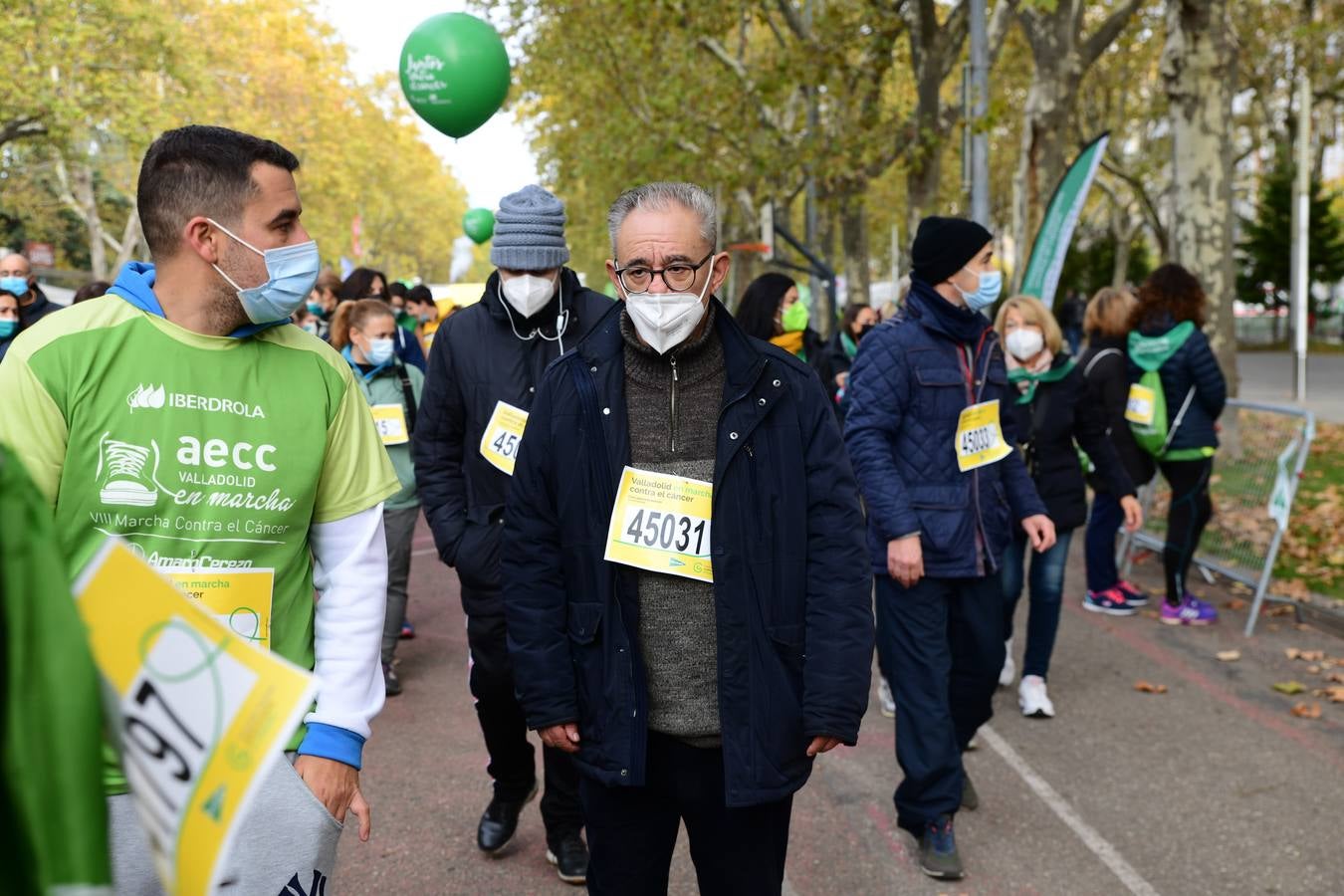 Fotos: Marcha contra el Cáncer en Valladolid (2)