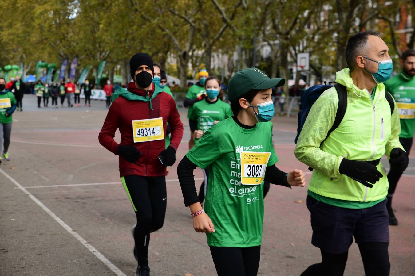 Fotos: Marcha contra el Cáncer en Valladolid (3)